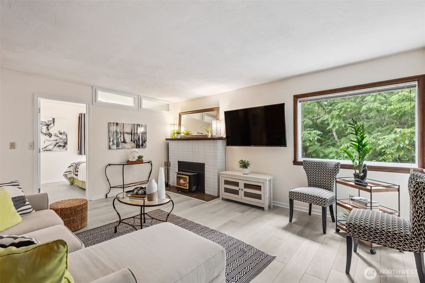 1347 N Pear Street NE, Olympia, WA 98506