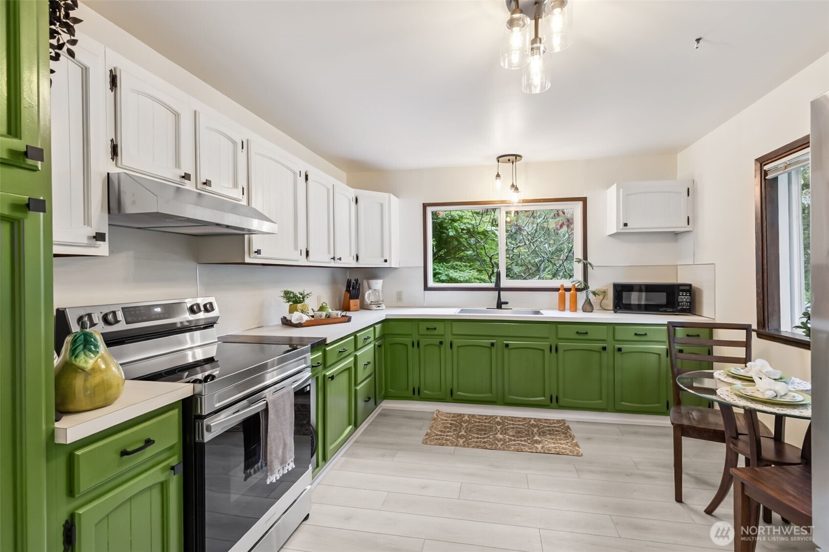 1347 N Pear Street NE, Olympia, WA 98506