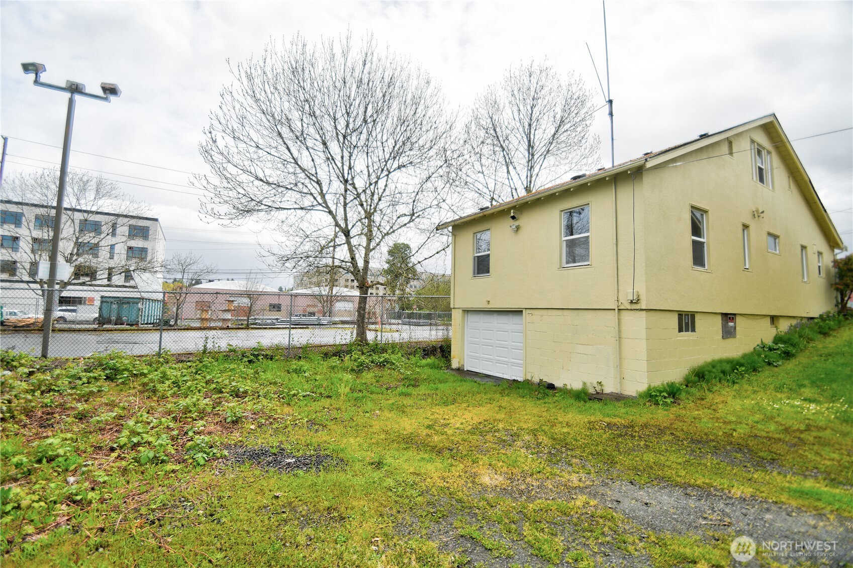 408 7th Avenue SE, Olympia, WA 98501