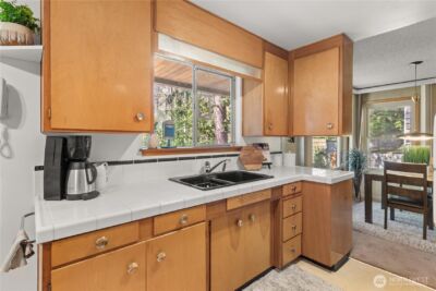 15829 4th Avenue SW, Burien, WA 98166 - Photo 13