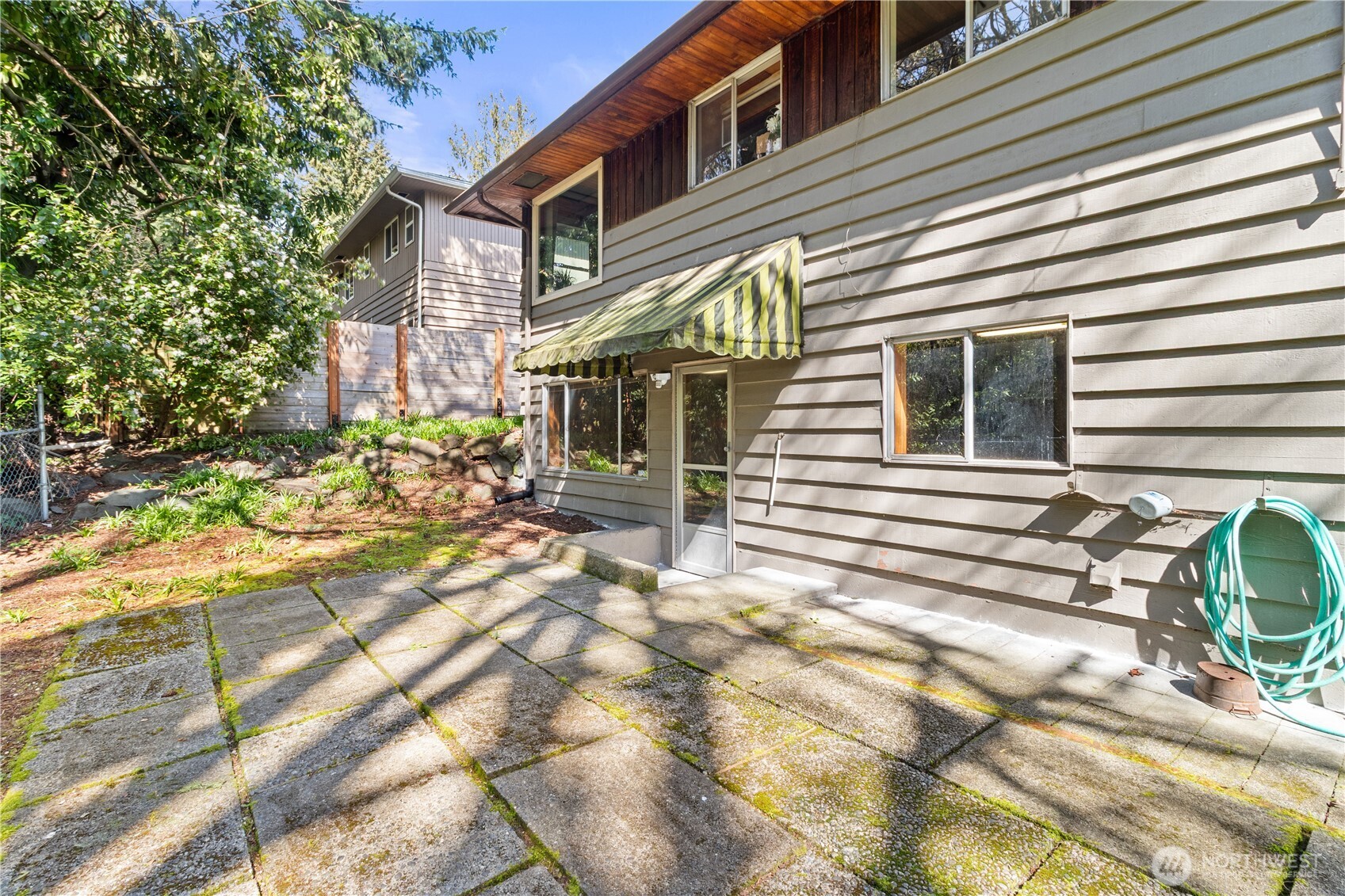 15829 4th Avenue SW, Burien, WA 98166