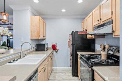 31500 33rd Place SW #D201, Federal Way, WA 98023 - Photo 6
