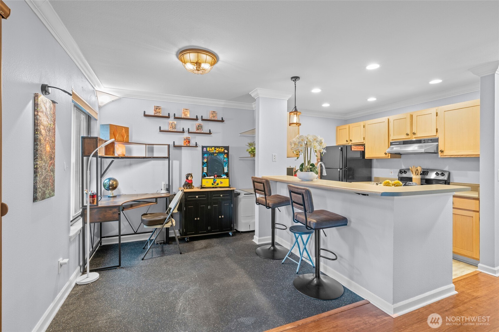 31500 33rd Place SW #D201, Federal Way, WA 98023