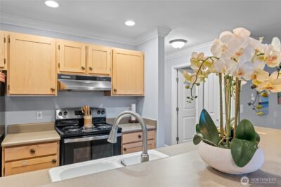 31500 33rd Place SW #D201, Federal Way, WA 98023 - Photo 9