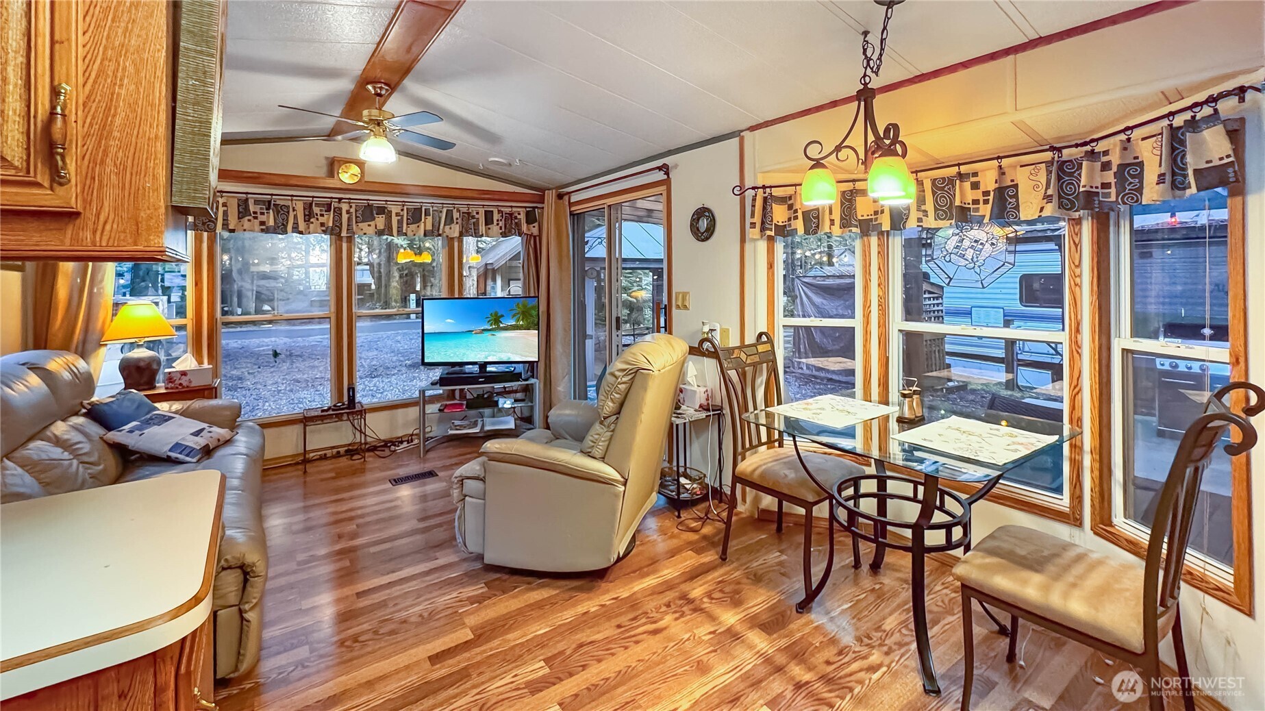 147 E Big River , Deming, WA 98244