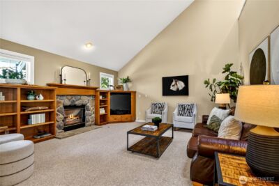 2401 Lyons Avenue NE, Renton, WA 98059 - Photo 12