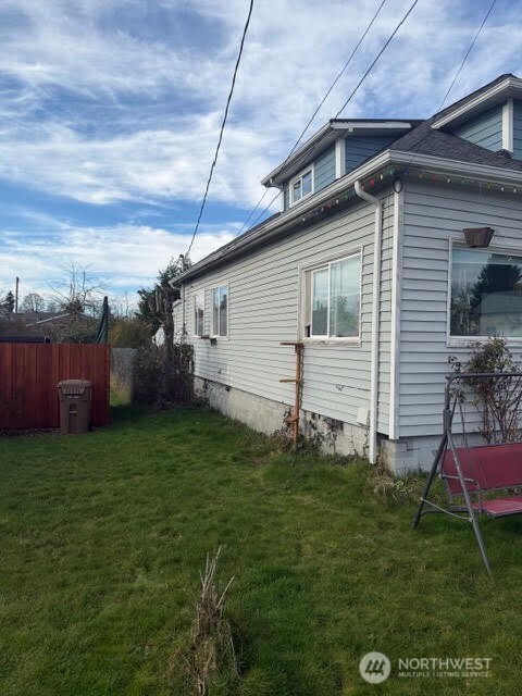 1226 S State Street , Tacoma, WA 98405