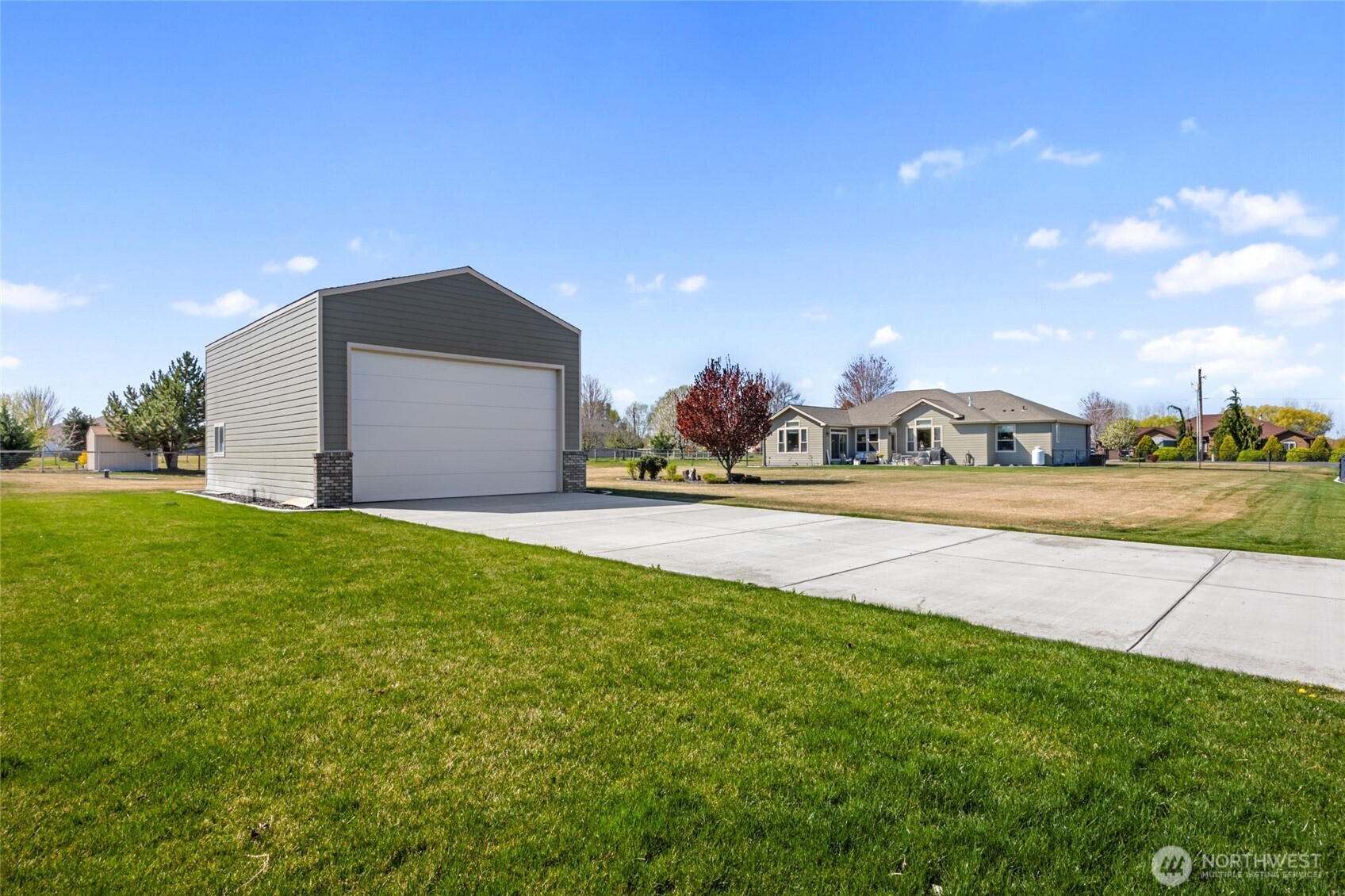 1859 F.5 Road NE, Moses Lake, WA 98837