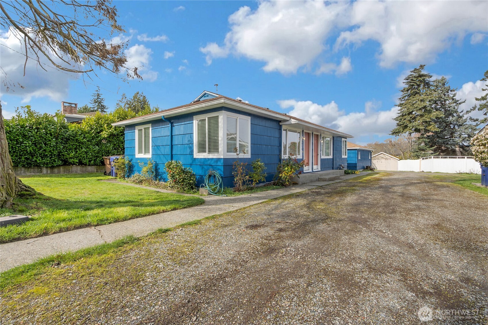 1536 -1538 S Walters Road , Tacoma, WA 98465