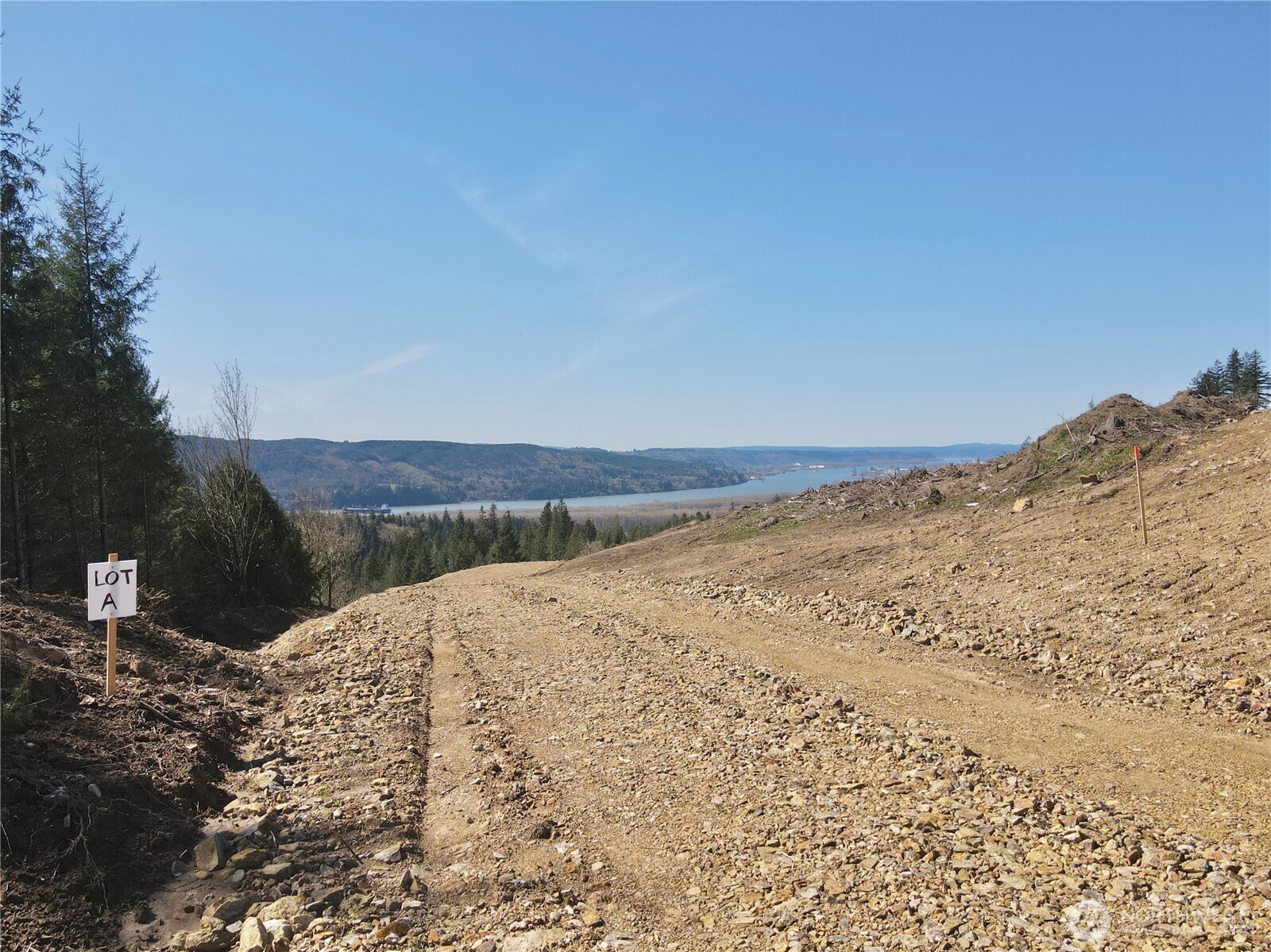 561 Kool Road , Kelso, WA 98626