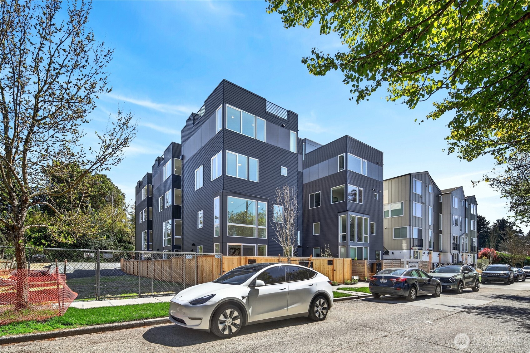 6318 41st Avenue SW #A, Seattle, WA 98136