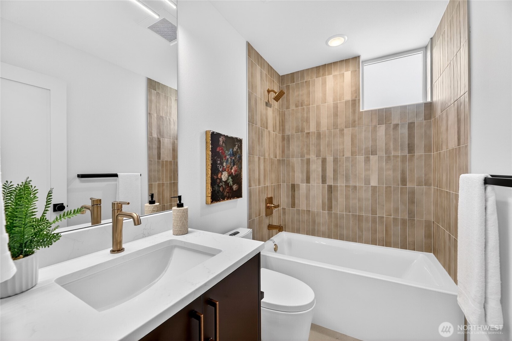 6318 41st Avenue SW #A, Seattle, WA 98136