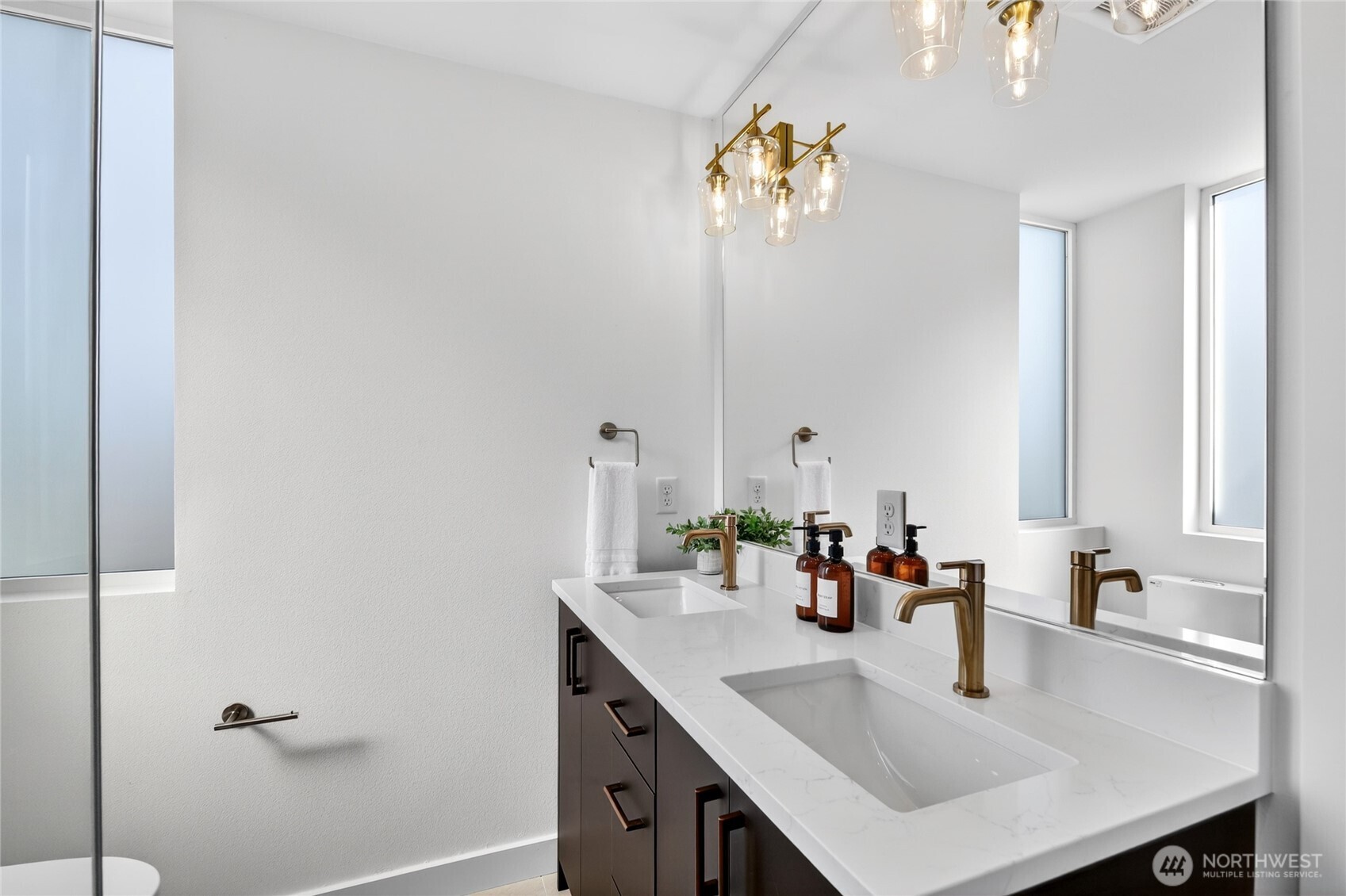 6318 41st Avenue SW #A, Seattle, WA 98136