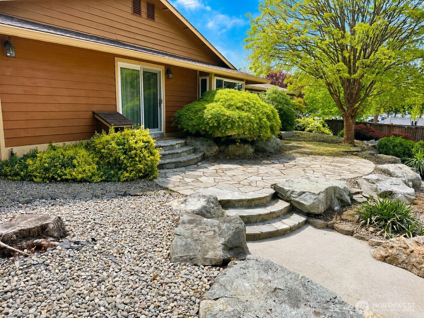 4029 SanMar Drive NE, Olympia, WA 98506
