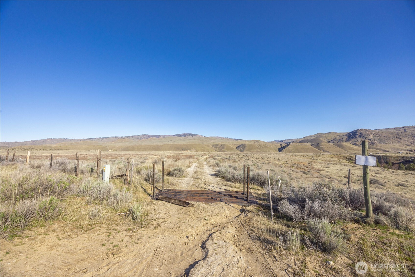 1163 Strahl Canyon Road , Grand Coulee, WA 99133