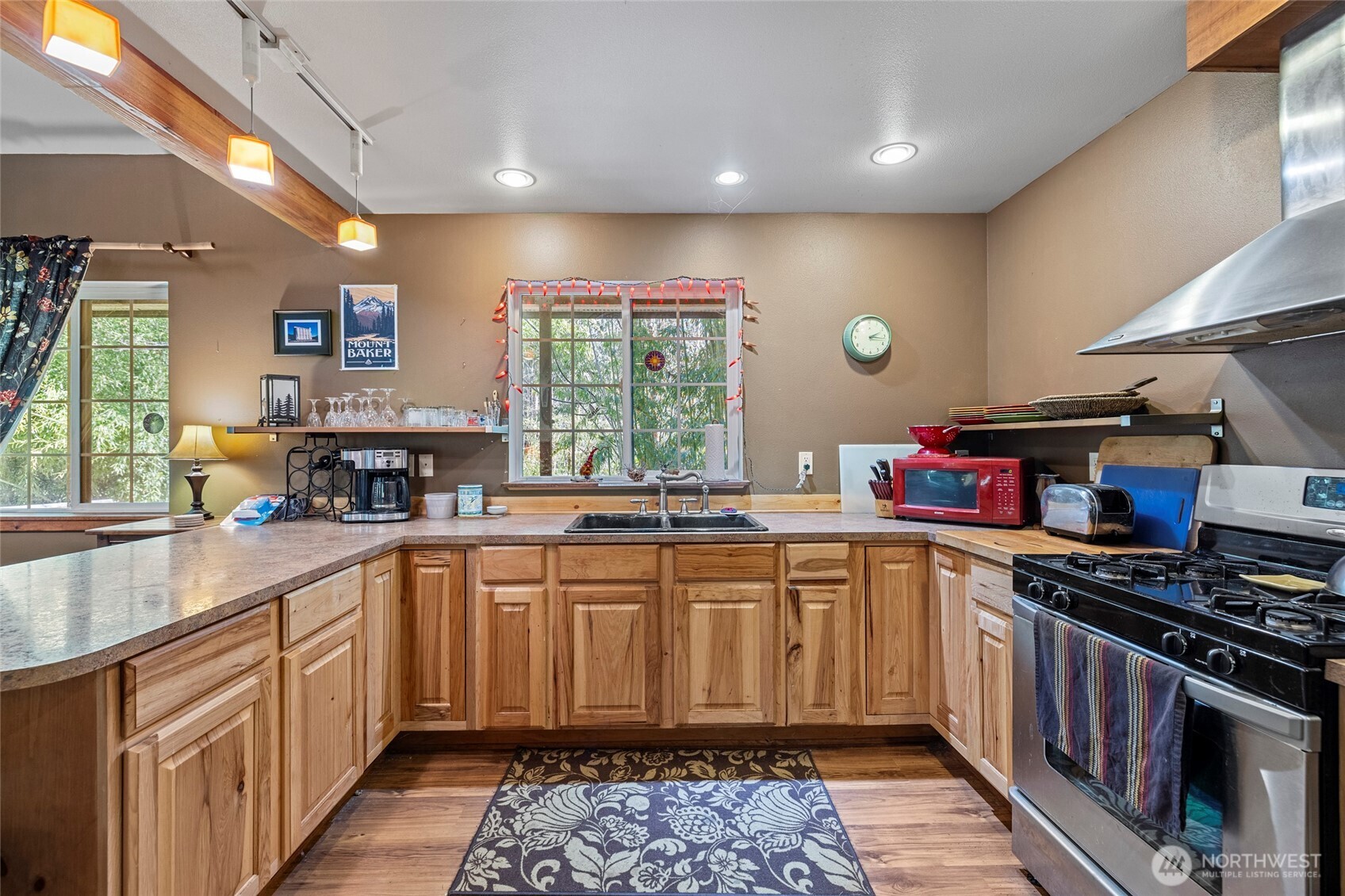 7595 Pressentin Court , Concrete, WA 98237