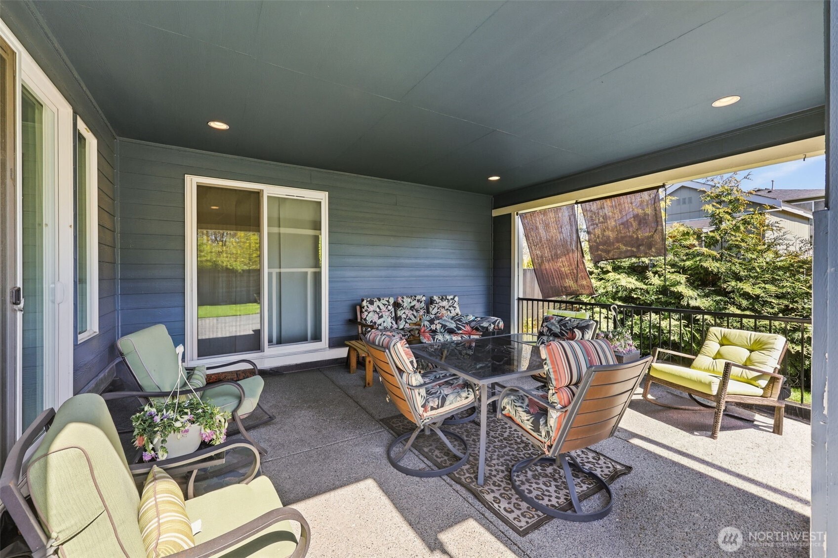 35703 20th Avenue SW, Federal Way, WA 98023