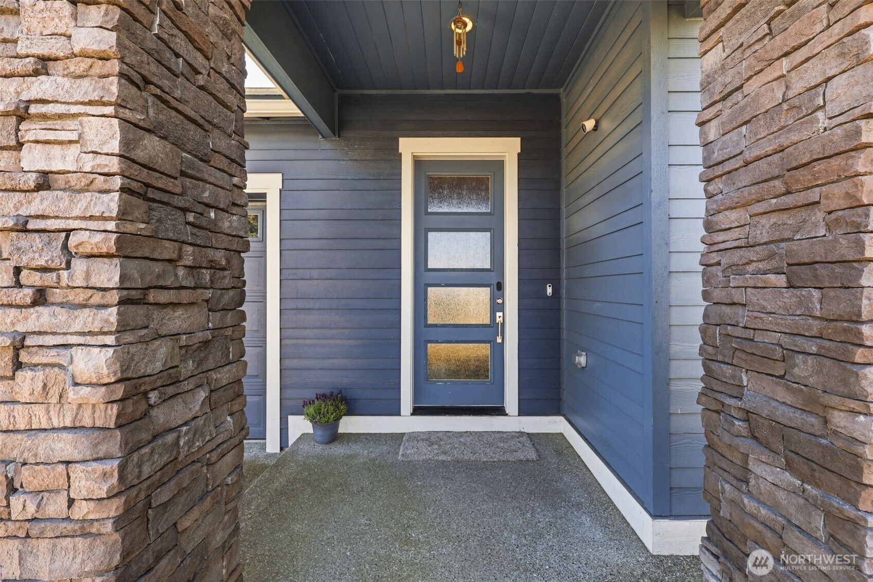 35703 20th Avenue SW, Federal Way, WA 98023