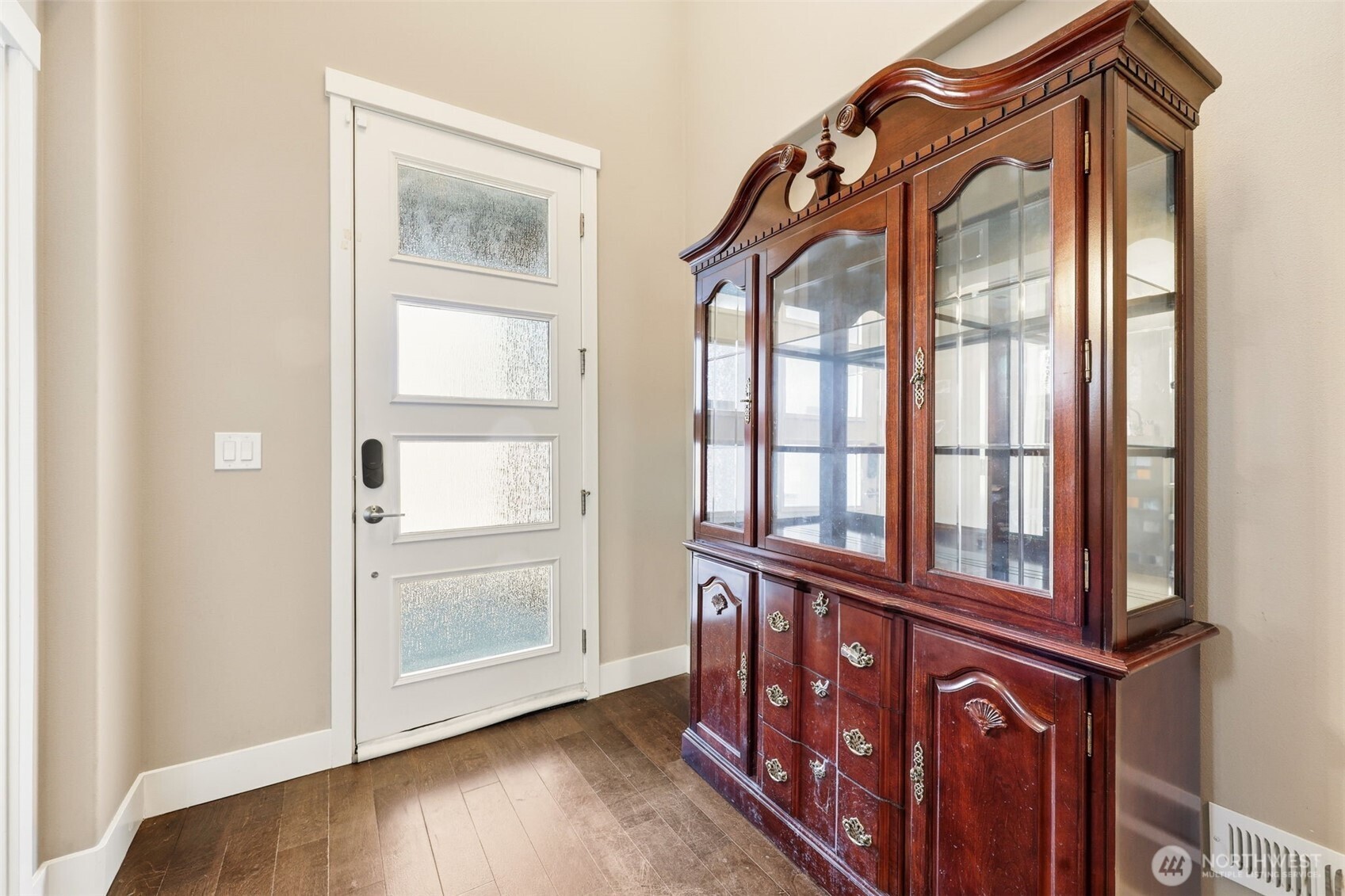 35703 20th Avenue SW, Federal Way, WA 98023