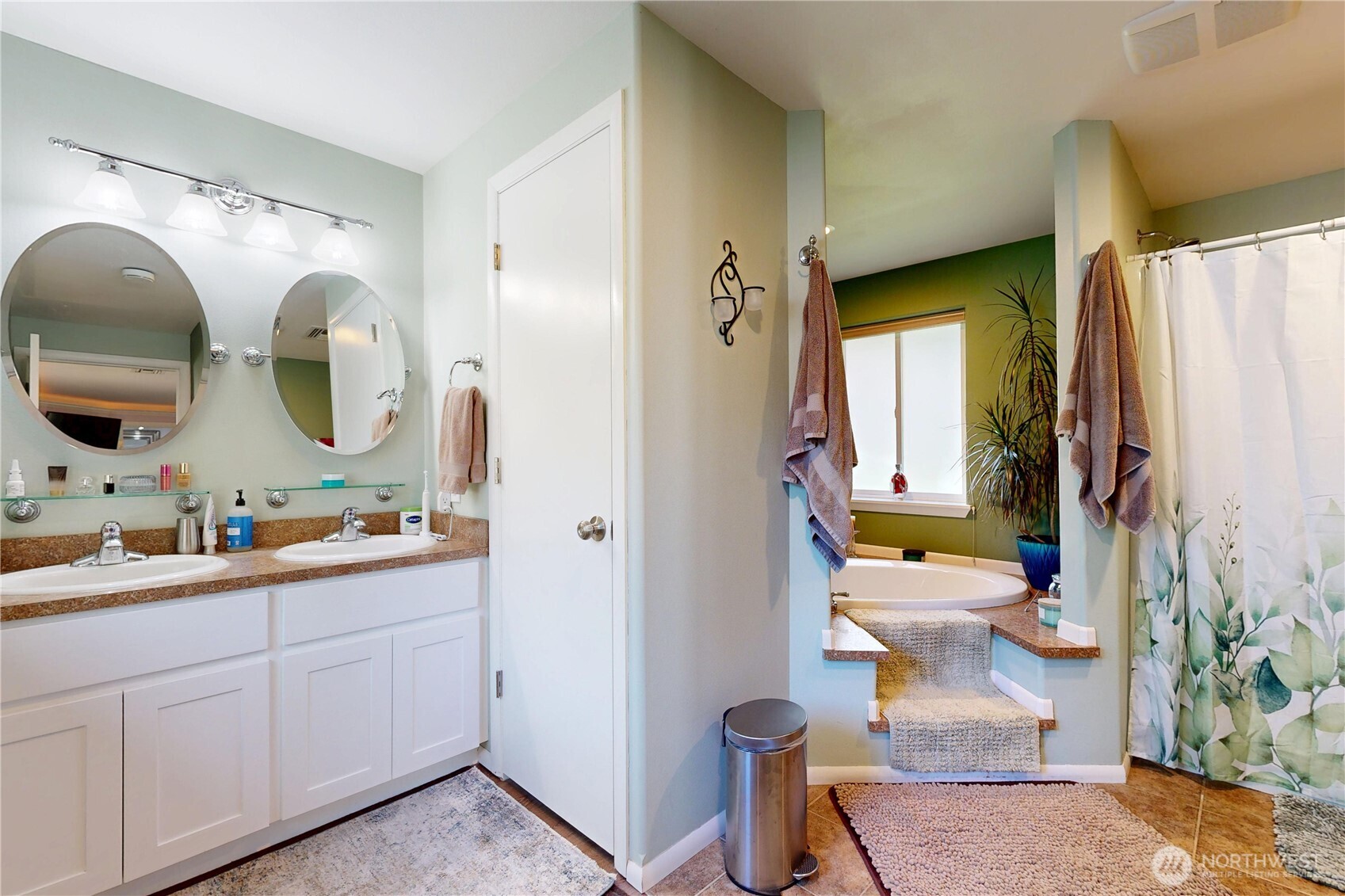 821 E Chesnut Street , Walla Walla, WA 99362