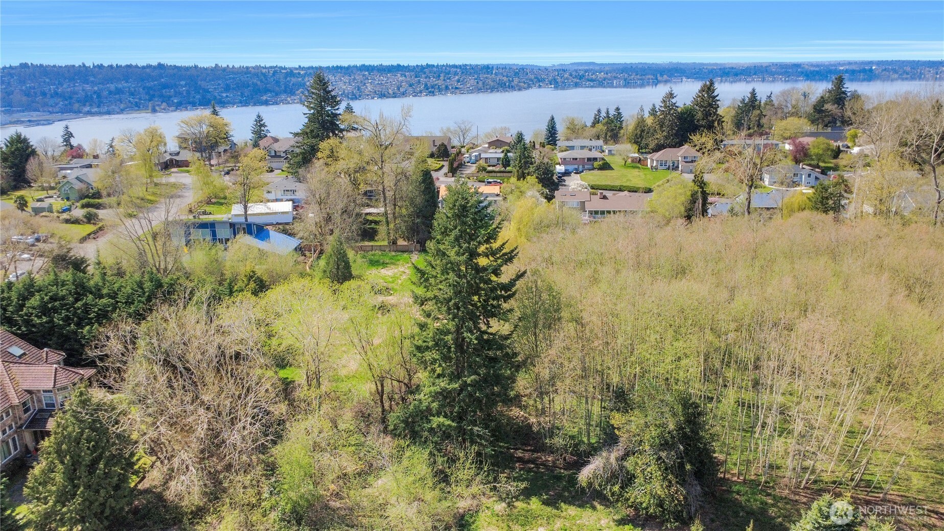 2023 Kennewick Place NE, Renton, WA 98056