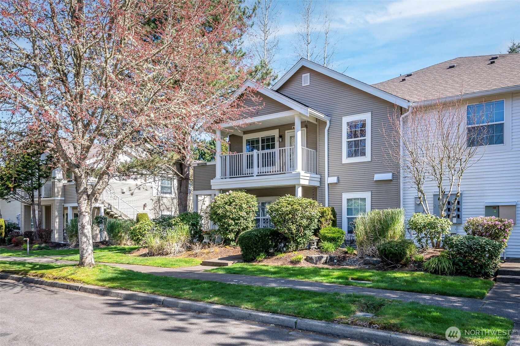 1766 Kennedy Place #D6, Dupont, WA 98327