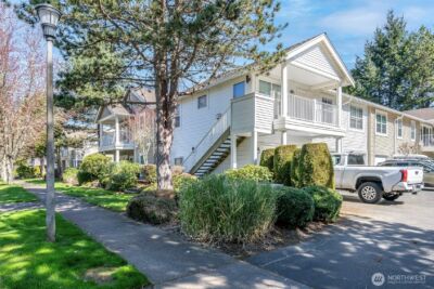 1766 Kennedy Place #D6, Dupont, WA 98327 - Photo 30