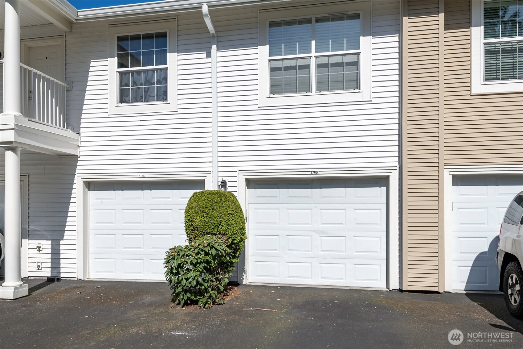 1766 Kennedy Place #D6, Dupont, WA 98327