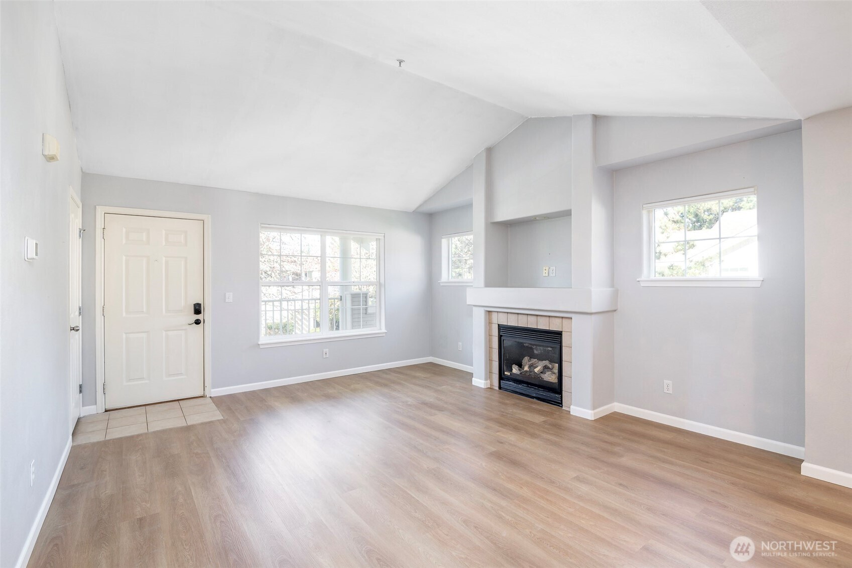1766 Kennedy Place #D6, Dupont, WA 98327