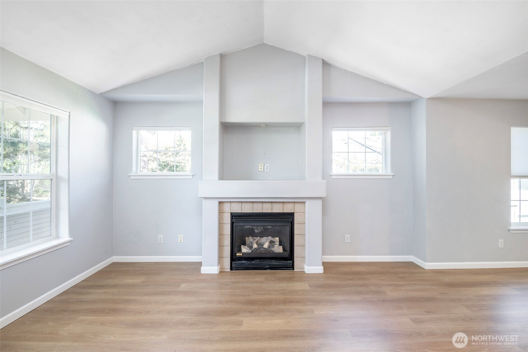 1766 Kennedy Place #D6, Dupont, WA 98327