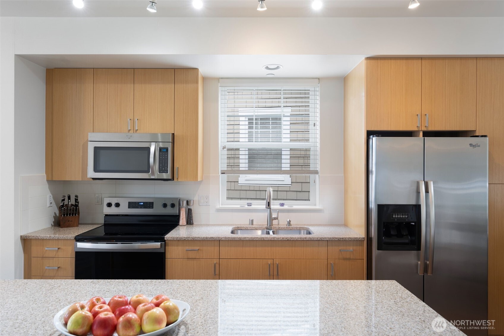 7574 129th Place SE #B107, Newcastle, WA 98056