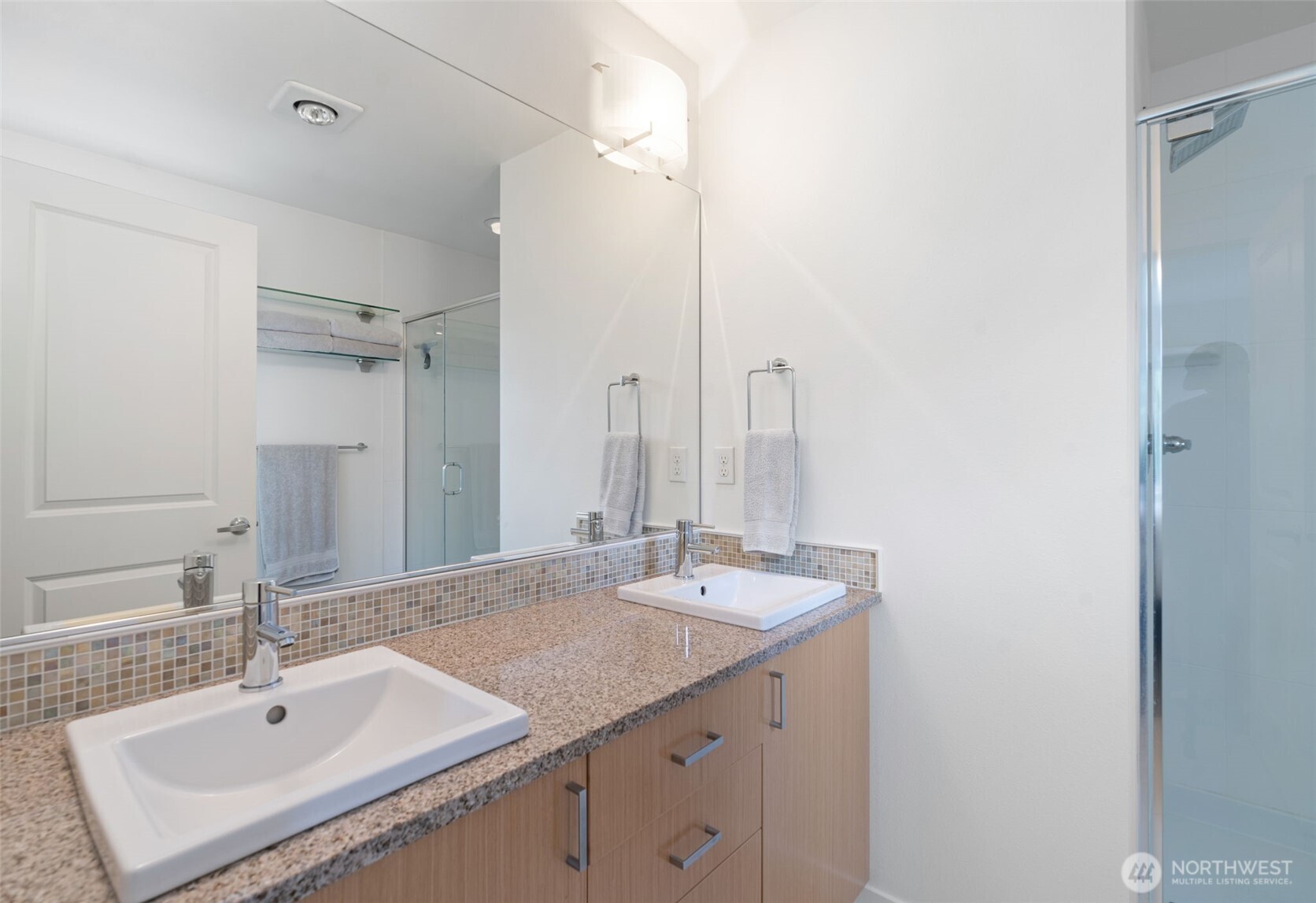 7574 129th Place SE #B107, Newcastle, WA 98056