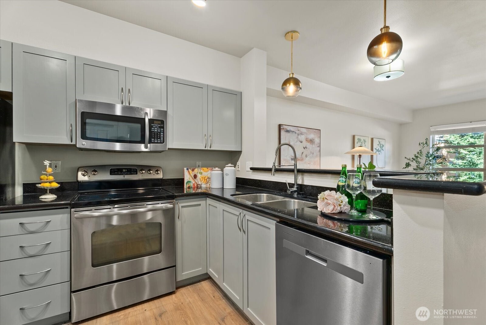 111 108th Avenue NE #A312, Bellevue, WA 98004