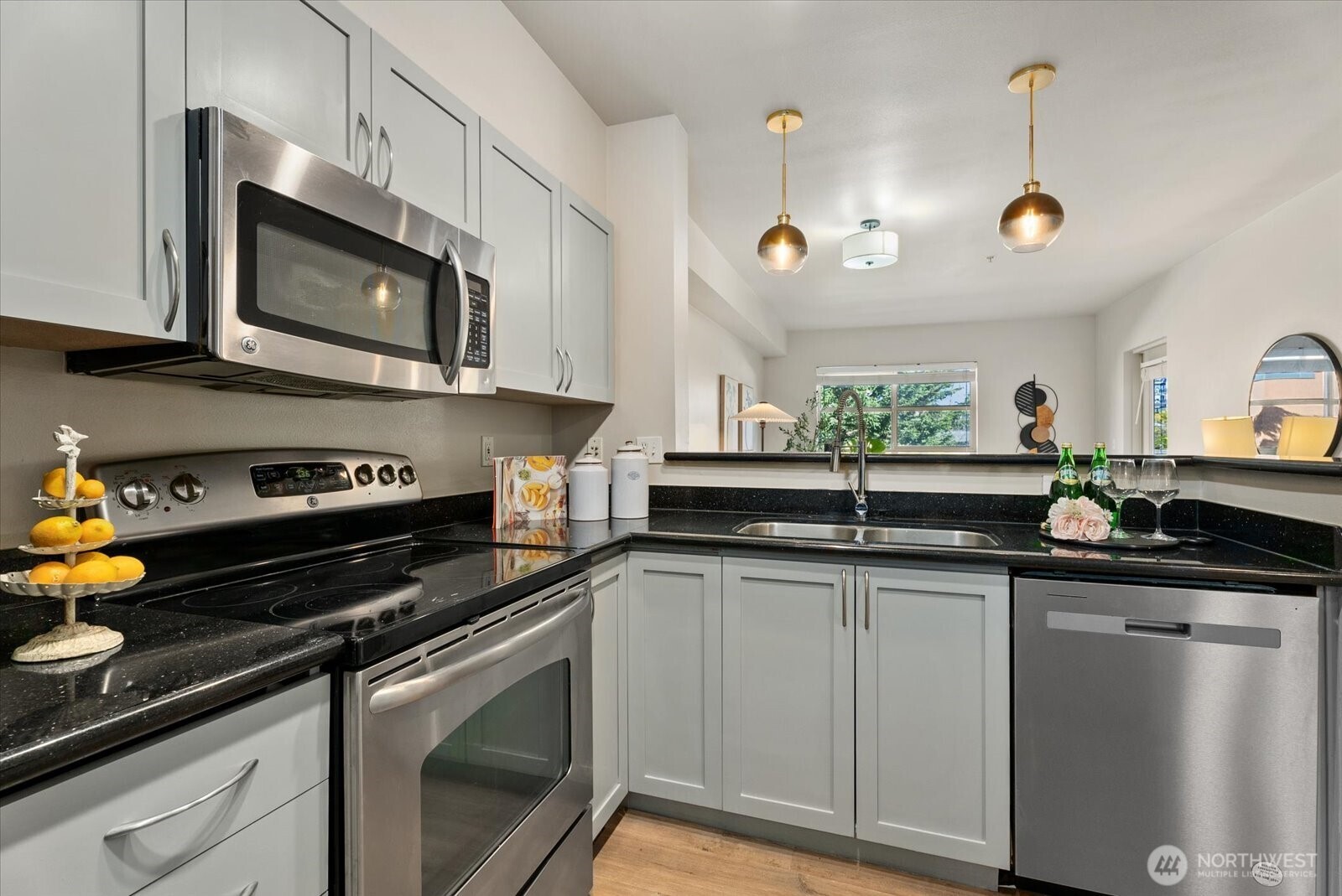 111 108th Avenue NE #A312, Bellevue, WA 98004