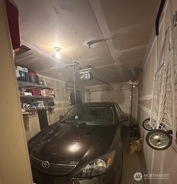 23943 NE 115th Lane #204, Redmond, WA 98053