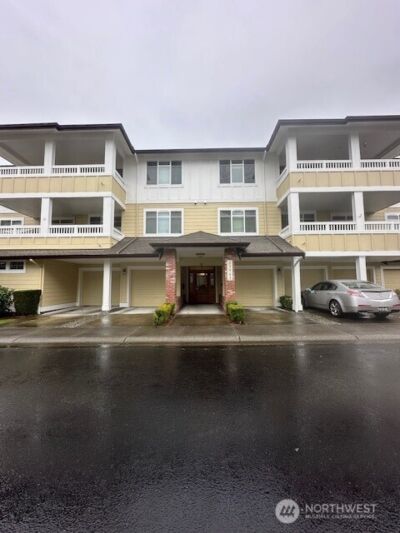 23943 NE 115th Lane #204, Redmond, WA 98053 - Photo 2