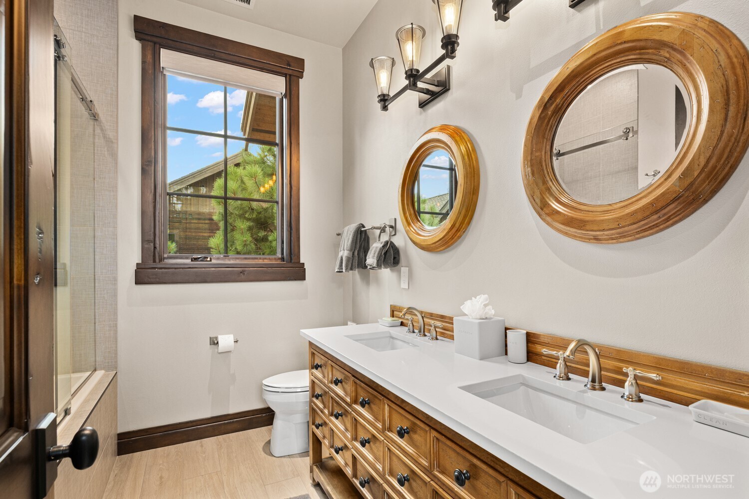 301 Big Hill Drive , Cle Elum, WA 98922