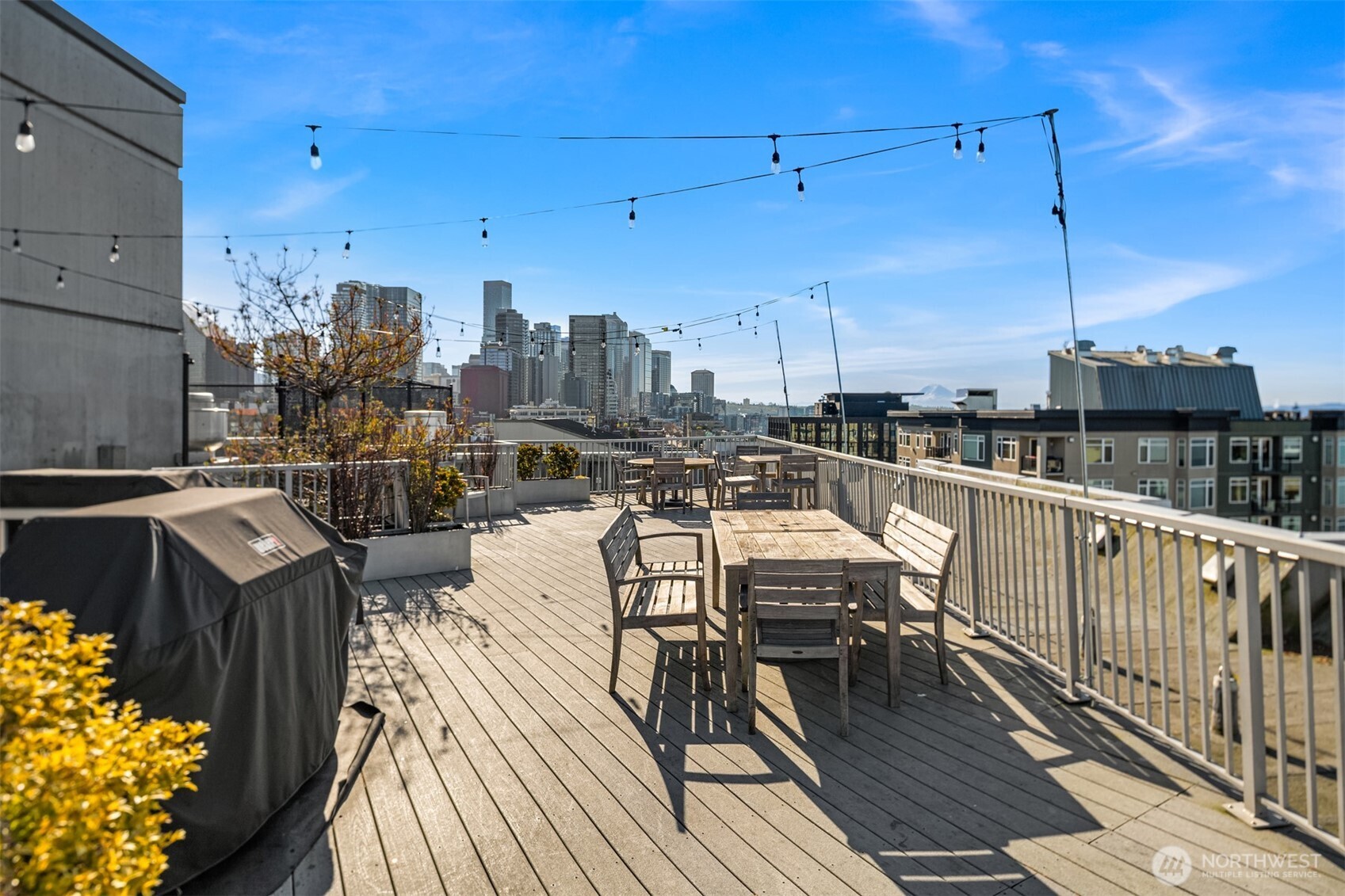 76 Cedar Street #609, Seattle, WA 98121