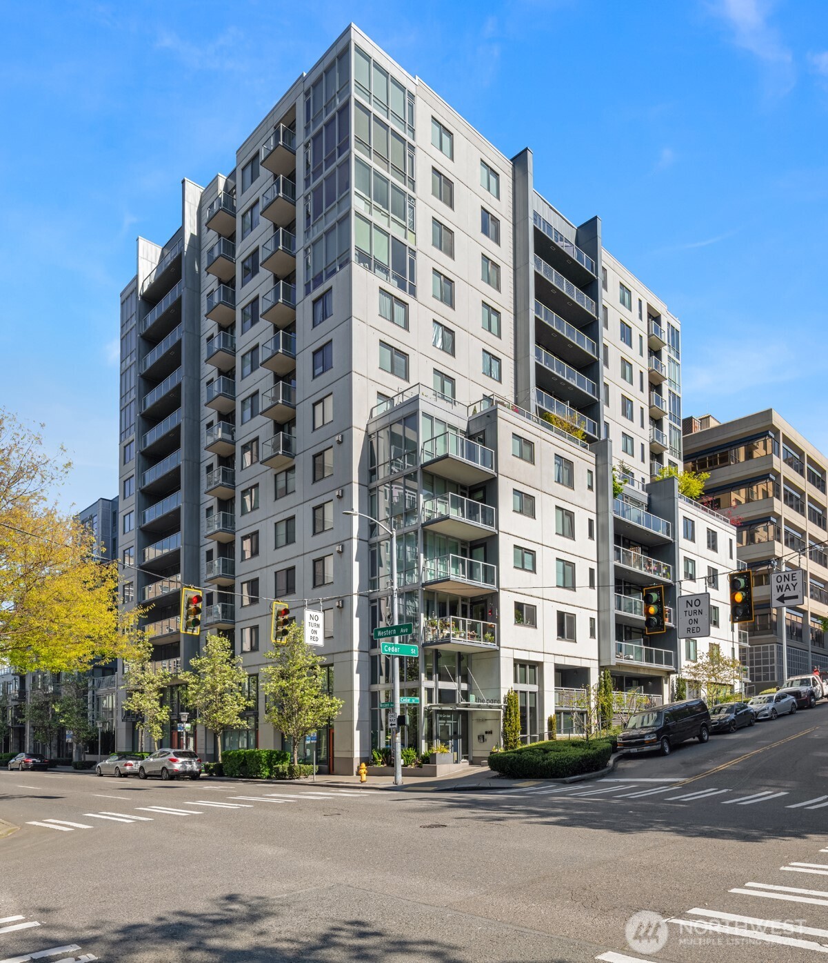 76 Cedar Street #609, Seattle, WA 98121