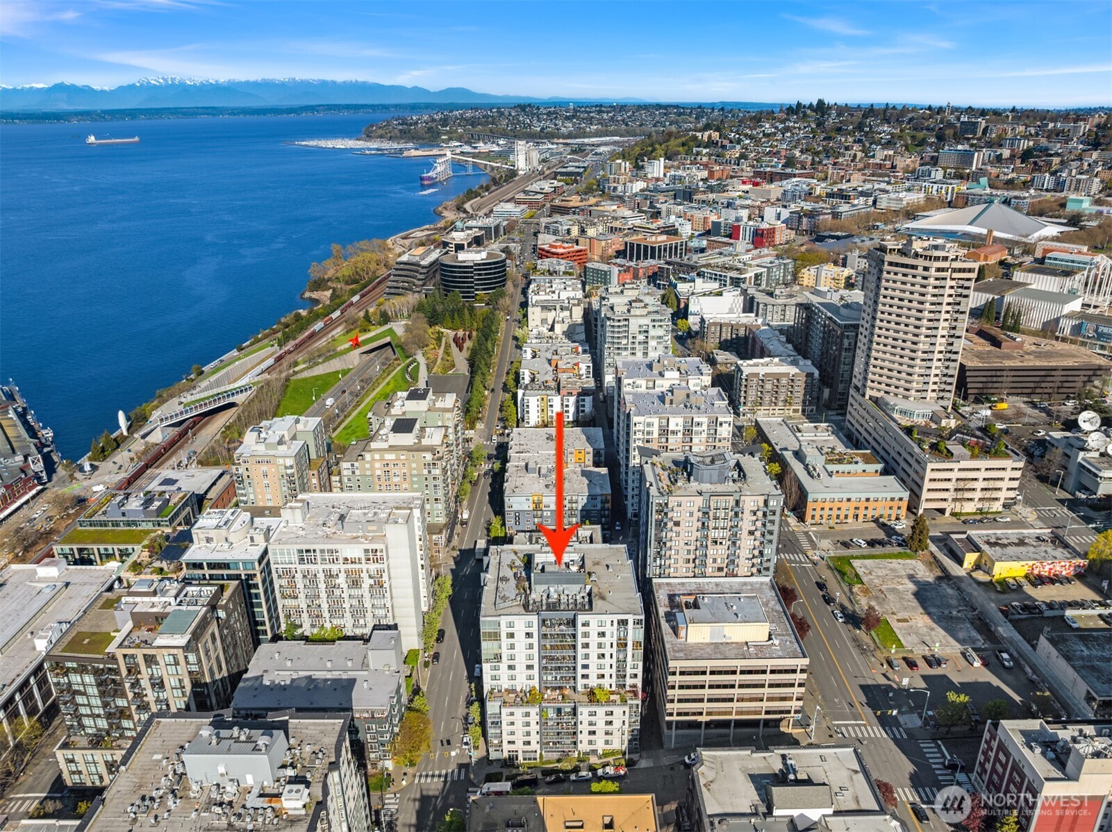 76 Cedar Street #609, Seattle, WA 98121