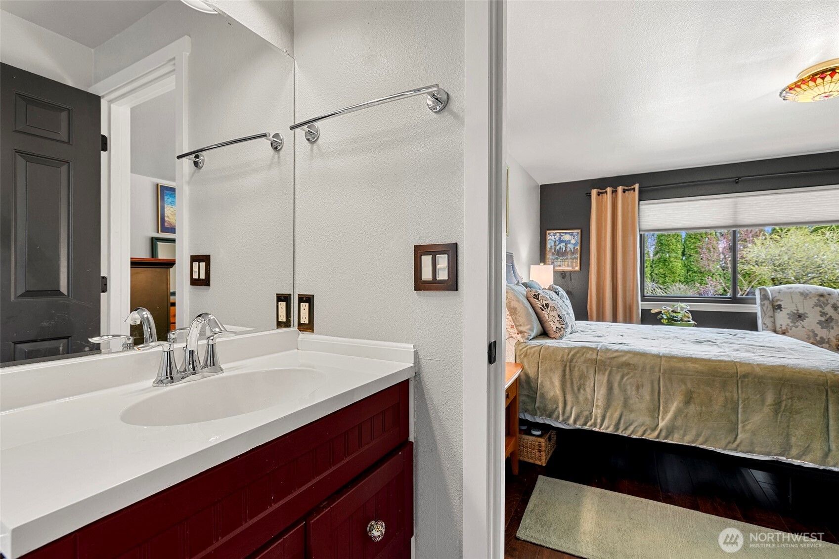 108 S 28th Street , Mount Vernon, WA 98274
