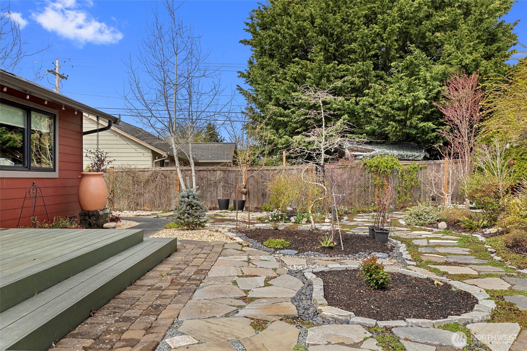 108 S 28th Street , Mount Vernon, WA 98274