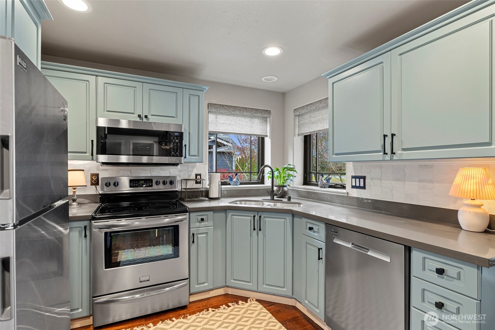 108 S 28th Street , Mount Vernon, WA 98274
