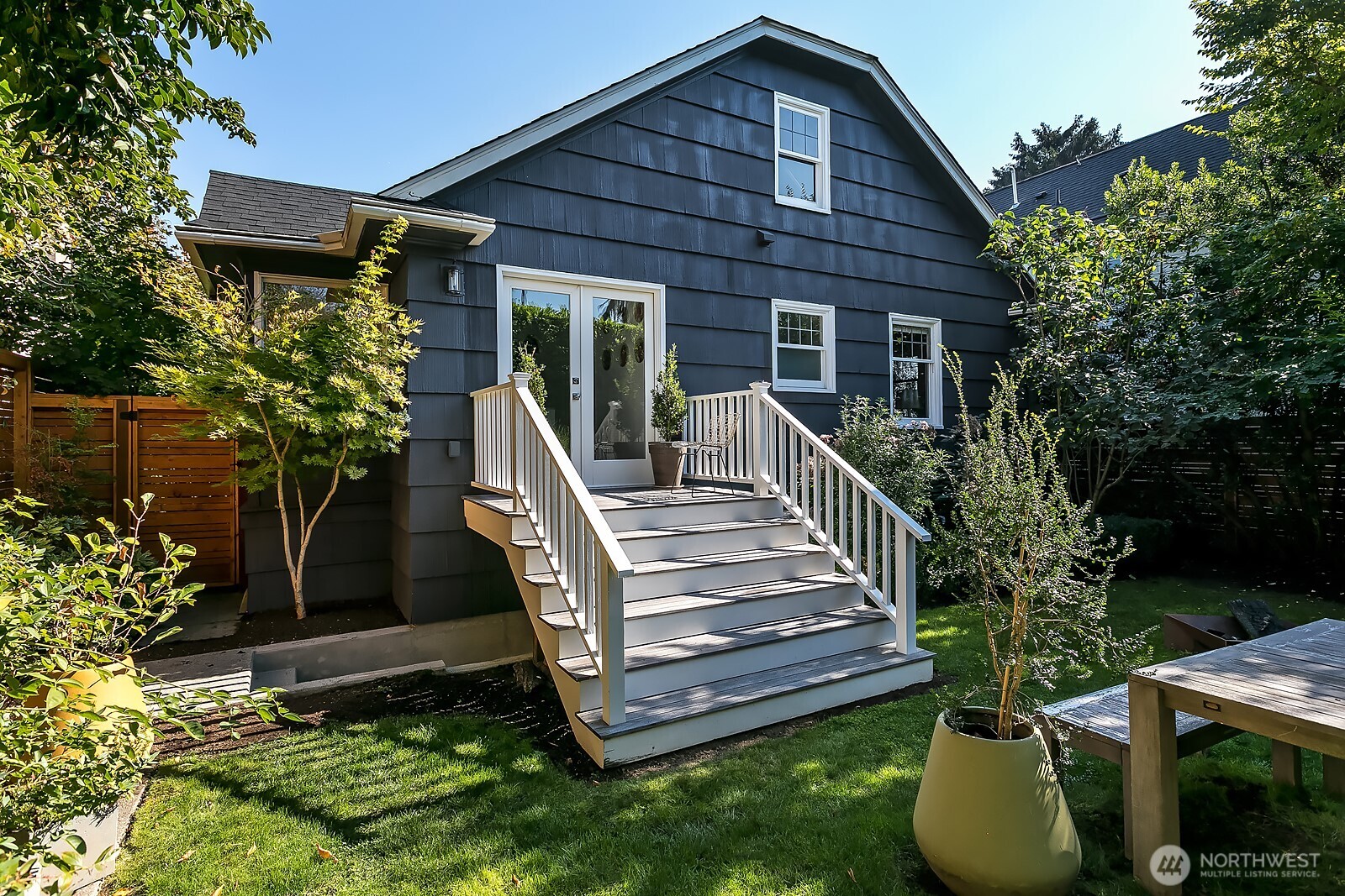 719 35th Avenue , Seattle, WA 98122