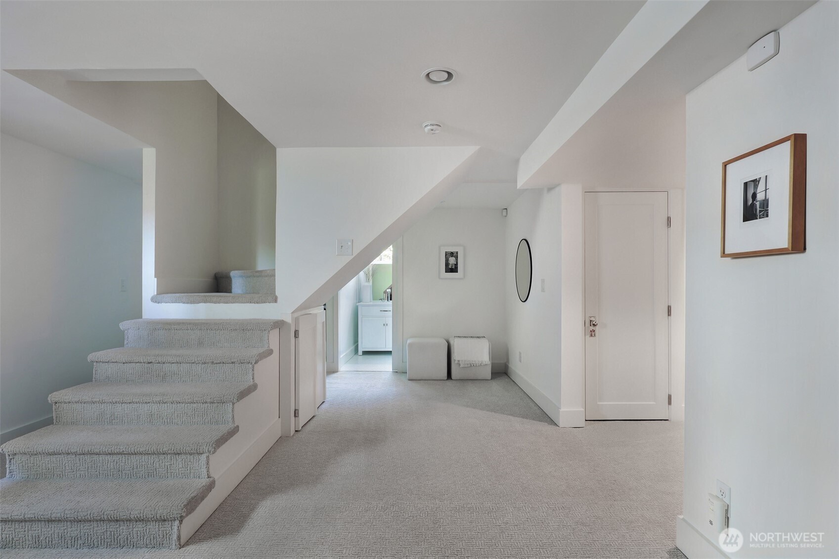 719 35th Avenue , Seattle, WA 98122