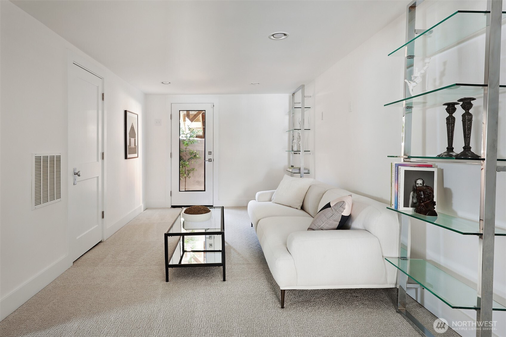 719 35th Avenue , Seattle, WA 98122