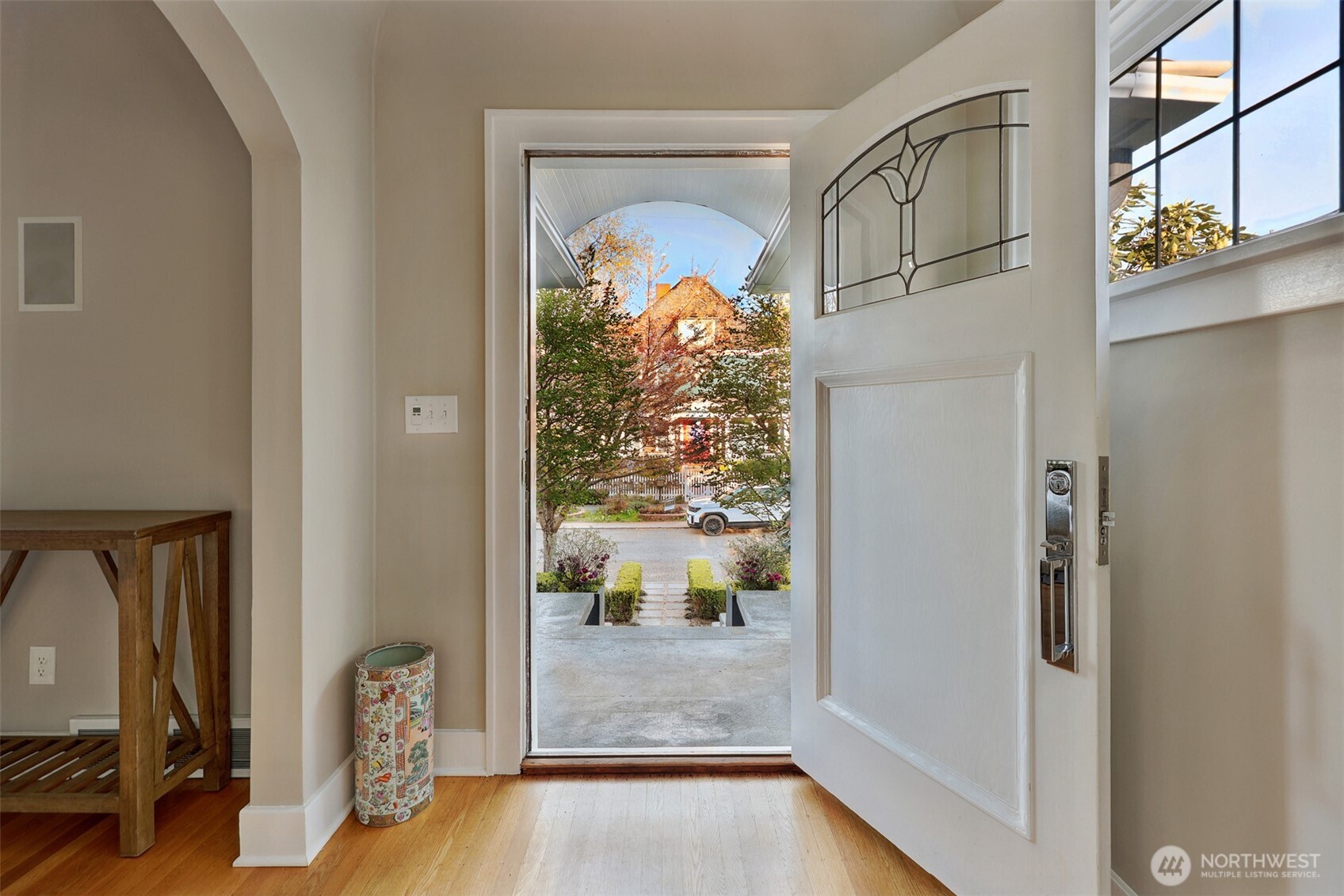 719 35th Avenue , Seattle, WA 98122