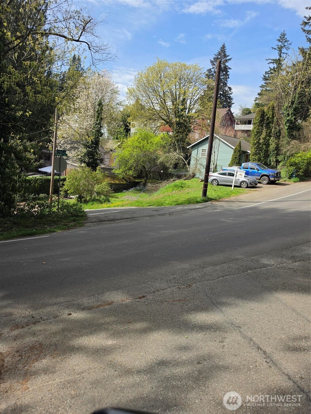235 S Hartford Avenue , Bremerton, WA 98311