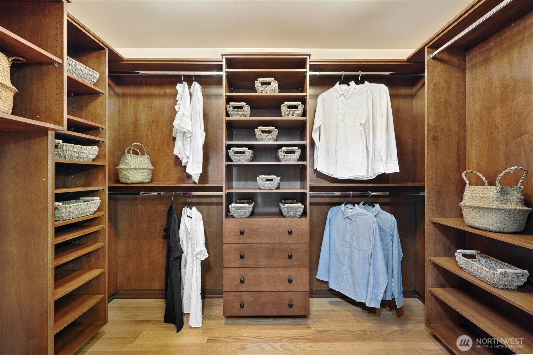 3511 NW 67th Street , Seattle, WA 98117