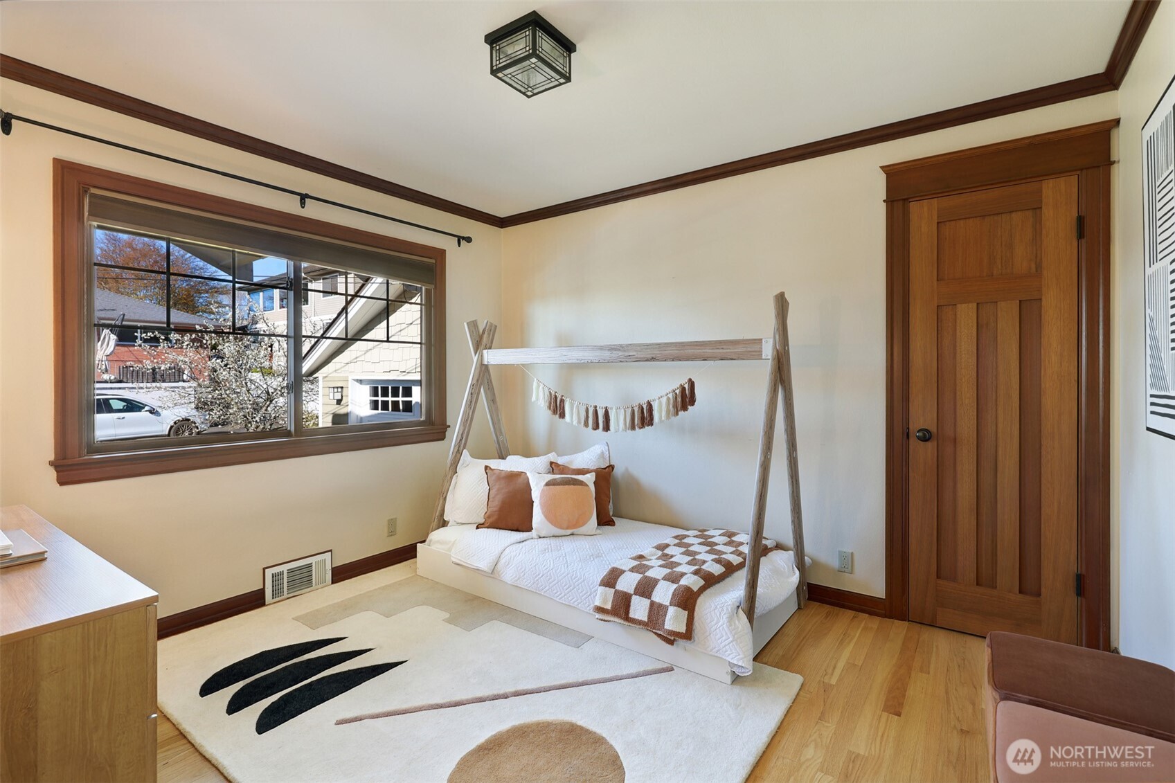 3511 NW 67th Street , Seattle, WA 98117